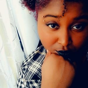 Meet your Posher, Dorena